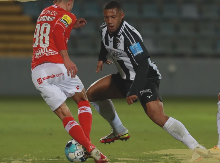 El defensa del Portimonense, Fahd Moufi