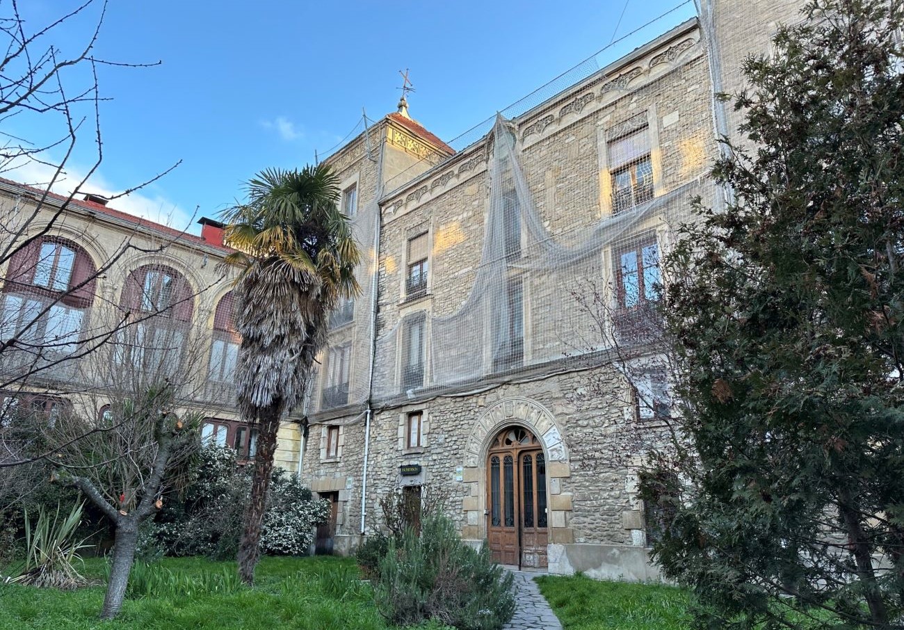 Fachada Palacio Alava Esquivel en Vitoria-Gazteiz