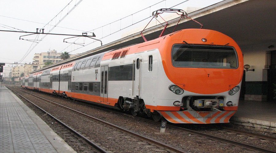 tren en estación de Tánger