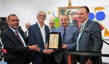 Entrega reconocimiento a Abdelkrim Ouazzani 